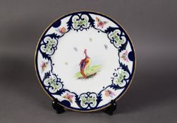 FLIGHT BARR AND BARR WORCESTER PORCELAIN PLATE, the centre with an exotic bird within a border of