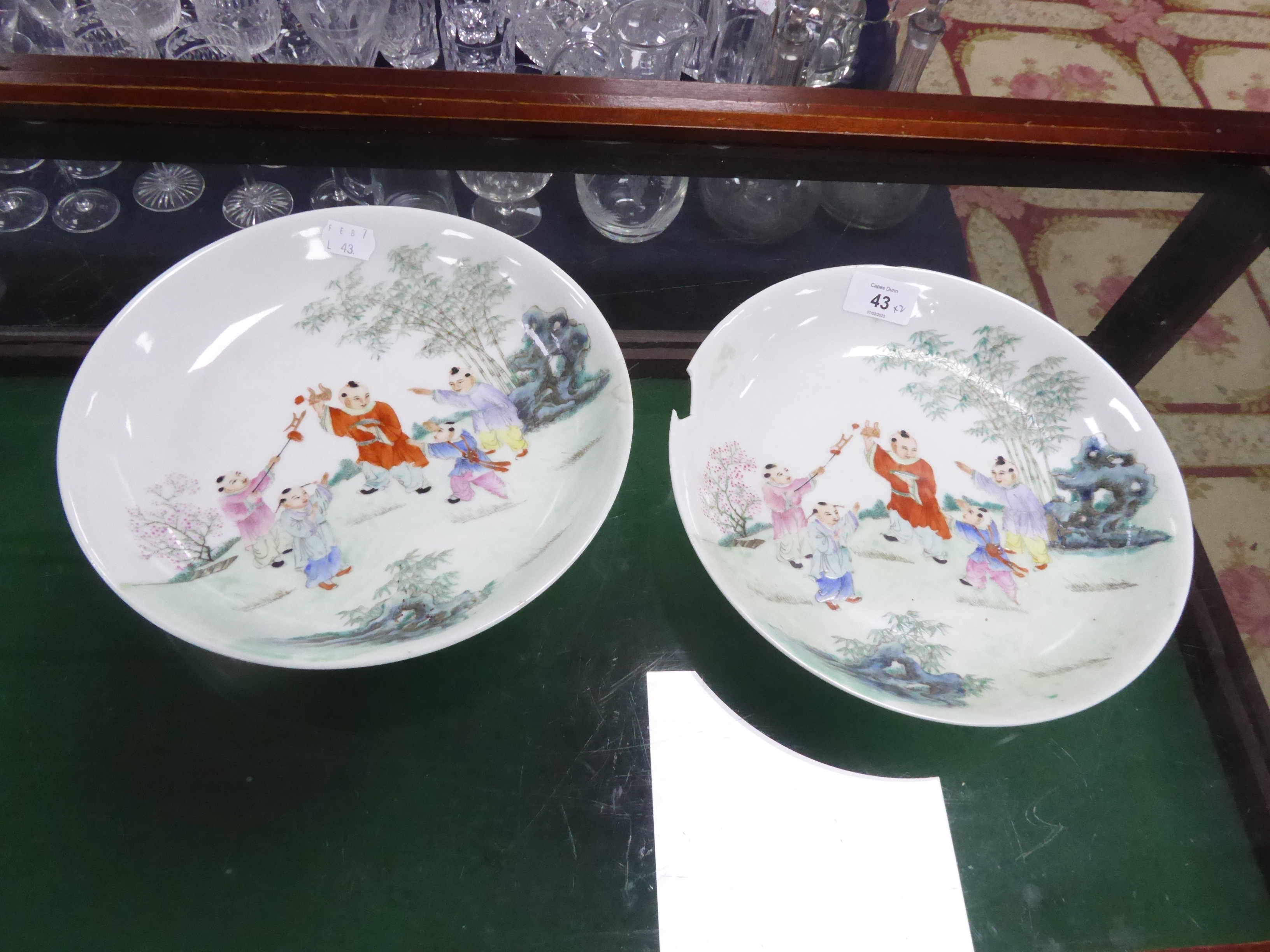 PAIR OF QIANLONG MARK AND PERIOD FAMILLE ROSE BOWLS, with polychrome scenes of children playing, 9 - Image 3 of 9