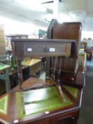 A SMALL REPRODUCTION SOFA TABLE WITH DROP-LEAVES TO EACH SIDE, HAVING A SINGLE DRAWER AND RED