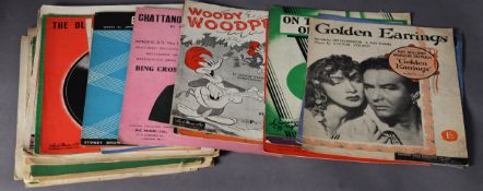 QUANTITY OF SHEET MUSIC, popular and classical, some with pictorial covers from 1940s