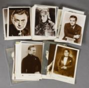 ONE HUNDRED AND TWENTY FIVE VINTAGE PROMOTIONAL POSTCARDS OF MALE FILM STARS, GARY COOPER, CLARK
