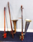 EARLY TWENTIETH CENTURY STROVIOLS ‘CONCERT MODEL’ SINGLE STRING FIDDLE?, with white metal horn and