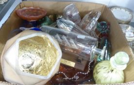 QUANTITY OF ASSORTED STUDIO GLASS TO INCLUDE; CARNIVAL GLASS, SHIP IN A BOTTLE AND OTHER ITEMS (