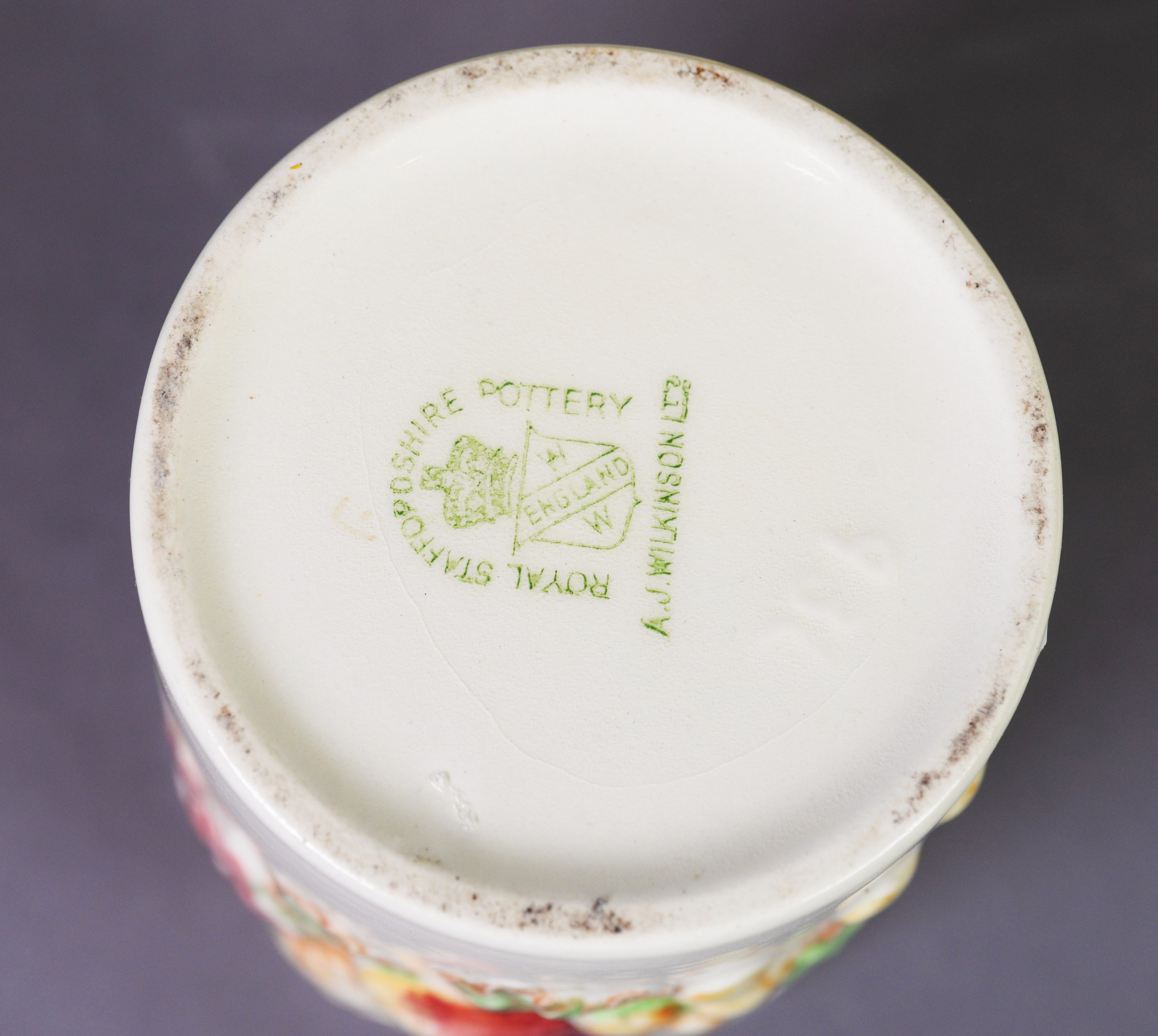 SMALL COLLECTION OF ART DECO AND LATER CERAMICS, including Carlton Ware Australian stamp - Image 5 of 5