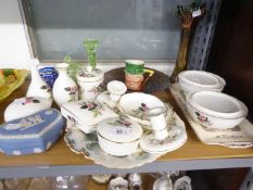 A MIXED LOT INCLUDING WEDGWOOD 'HATHAWAY ROSE' PLUS CARNIVAL GLASS ETC.....