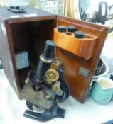 SPENCER BUFFALO VINTAGE MONOCULAR MICROSCOPE, BLACK ENAMELLED AND BRASS, IN MAHOGANY CASE, WITH