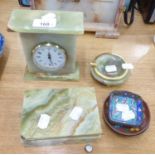 A GREEN ONYX CASED MANTEL CLOCK WITH BATTERY MOVEMENT; A GREEN ONYX TABLE CIGARETTE BOX AND ASHTRAY;