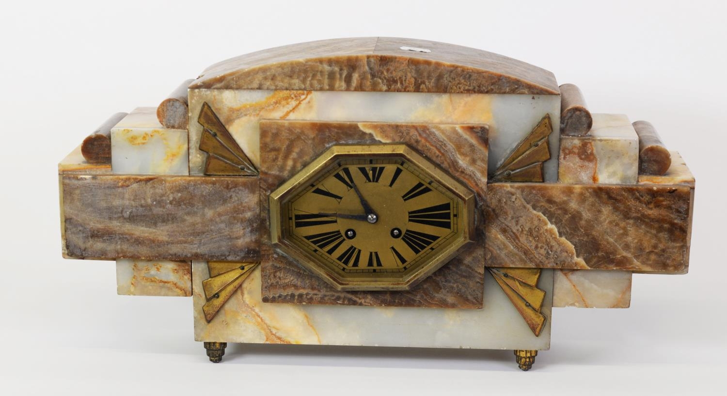 CONTINENTAL ART DECO GILT METAL MOUNTED BROWN VEINED MARBLE MANTLE CLOCK, in stepped, oblong case