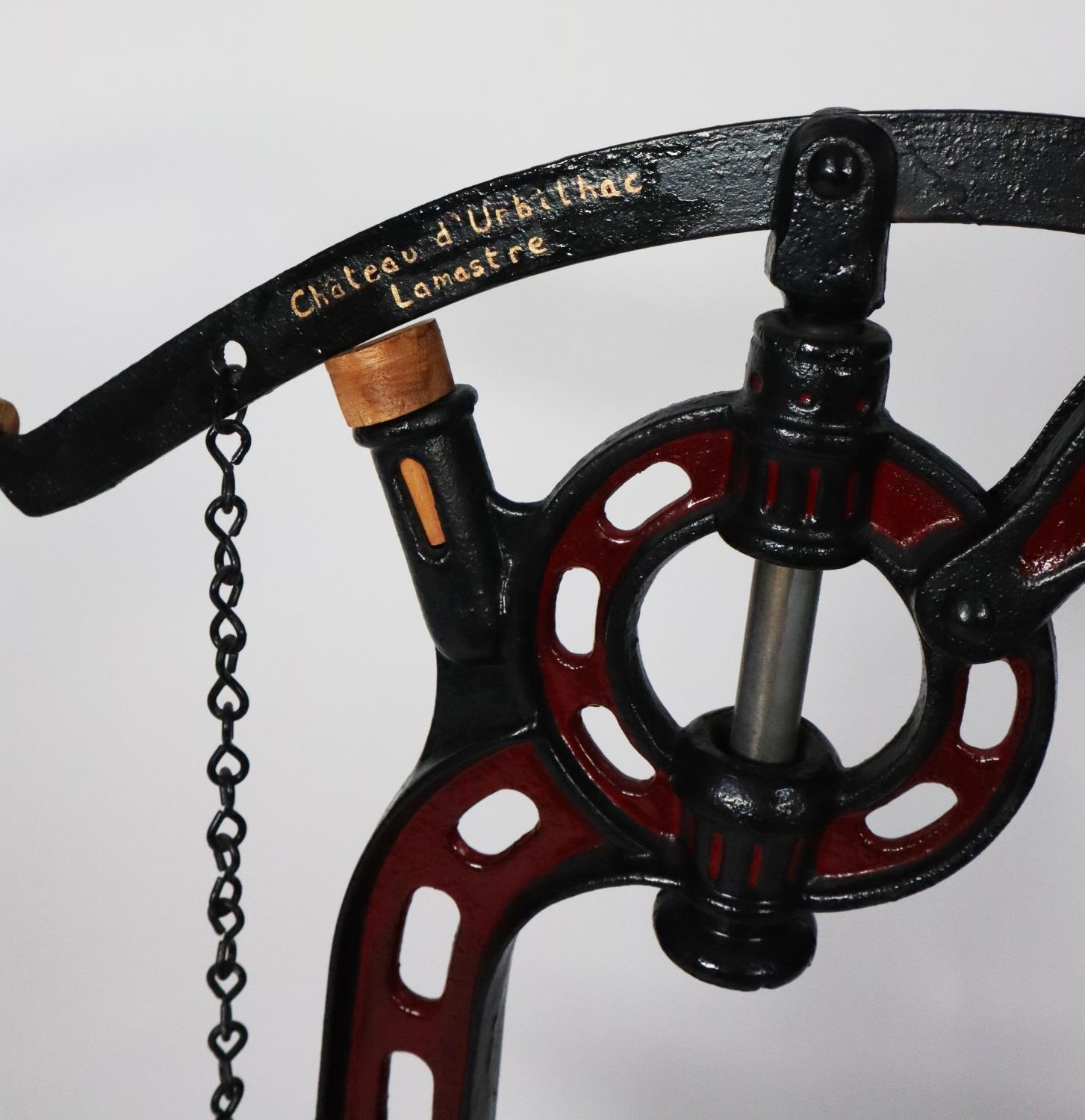 ‘CHARLES PINEL, FONDERIE DE MAROMME’ FRENCH VINTAGE MAROON AND BLACK PAINTED HAND OPERATED CAST IRON - Image 3 of 4