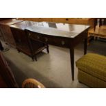 A MAHOGANY SIDE TABLE WITH BOXWOOD AND EBONY STRING INLAY TO THE CROSSBANDED BORDERS, BOW FRONT WITH