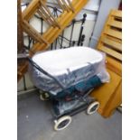 SILVER CROSS CHILD’S CONVERTIBLE BUGGY/CARRY COT TRANSPORTER WITH ACCESSORIES