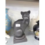 ART FORUM ‘SERENITY’ BLACK RECONSTITUTED STONE MODEL OF A SEATED CAT SCULPTED BY SUE DAWES, AFTER