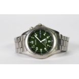 SEIKO KINETIC GENTLEMAN’S BUMPER WRISTWATCH, with green dial and day & date aperture, on stainless