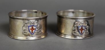 CASED PAIR OF SILVER AUSTRALIAN MARKET NAPKIN RINGS, each with applied AUSTRALIAN BADGE AND MOTTO '