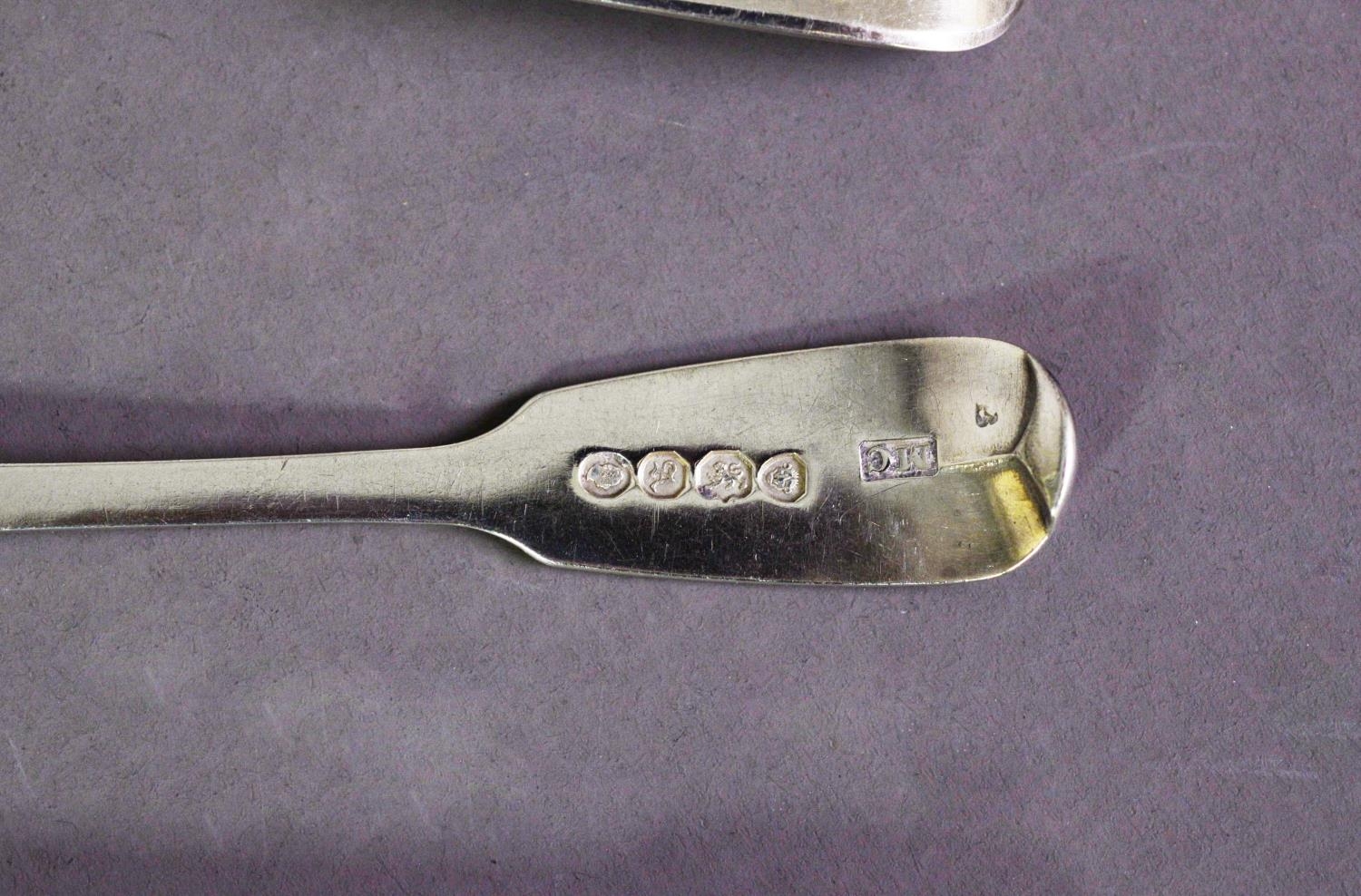 WILLIAM IV SET OF TWELVE SILVER FIDDLE PATTERN TEASPOONS BY MARY CHAWNER, initialled, London 1836, - Image 2 of 2