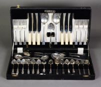 MIXED LOT OF ELECTROPLATE, to include: CASED THREE PIECE CONTINENTAL SERVING SET, the handles