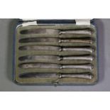 GEORGE V CASED SET OF SIX AFTERNOON TEA KNIVES WITH FILLED SILVER HANDLES, Sheffield 1917, a/f