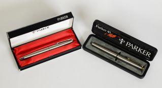 PARKER 45 FOUNTAIN PEN, BRUSH STEEL AND GILT METAL IN HARD PLASTIC CASE WITH PAPERWORK, AND