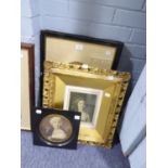 EARLY TWENTIETH CENTURY PHOTOGRAPHIC PORTRAIT OF A LADY IN EBONISED WOODEN FRAME WITH GILT METAL