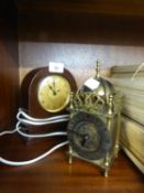 BAKELITE ELECTRIC MANTEL CLOCK, PLUS REPLICA LANTERN CLOCK WITH ELECTRIC WORKS