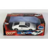 BOXED 2005 RC2 BRANDS INC (USA) MADE IN CHINA JAMES BOND 007 MODEL LOTUS ESPRIT