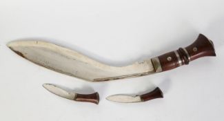 GHURKA KNIFE IN LEATHER CLAD SHEATH WITH TWO SMALLER KNIVES C/R- sheath in poor condition
