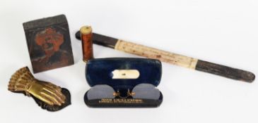 SUNDRY PRE-WAR COLLECTABLE ITEMS, including small printing block of an Edwardian lady; ladies gilt