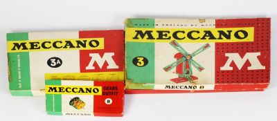 MECCANO, CIRCA 1960s, BOXED SET No 3, the pictorial cover showing windmill, together with BOXED