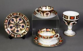 SIX PIECES OF ROYAL CROWN DERBY JAPAN PATTERN CHINA, comprising: MODERN 1128 PATTERN GOBLET, 5” (