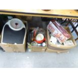 VARIOUS KITCHENALIA ITEMS TO INCLUDE; VARIOUS BOWLS, JARS, TITANWARE, QUICK COOK MEAL MAKER (BOXED),