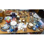 ASSORTED CERAMICS TO INCLUDE; SALOP QUEEN AND CONSTITUTION EWER, SPRINKLES VASES, TOBACCO JAR,