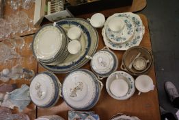 KEELING & CO., LOSOL WARE ‘ADAM’ PATTERN PART DINNER SERVICE OF 15 PIECES, INCLUDING TWO TWO-HANDLED