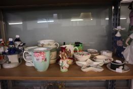 DECORATIVE POTTERY AND CHINA ITEMS, TO INCLUDE; WEDGWOOD DISHES WITH COVERS, A LARGE 'TYKES' MOTTO