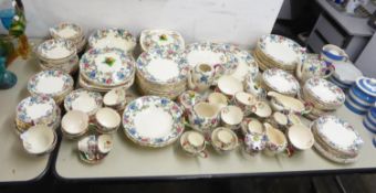 AN EXTENSIVE LATE 1930'S/EARLY 1950'S ROYAL CAULDON POTTERY 190 PIECE 'VICTORIA' PATTERN DINNER,