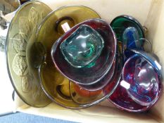 A GOOD COLLECTION OF MID TO LATE TWENTIETH CENTURY STUDIO GLASS., COMPRISING MAINLY GLASS BOWLS IN