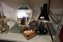 A FRENCH NOVELTY CIGARETTE DISPENSER, A TIFFANY STYLE MIRROR AND A TERRY ANGLEPOISE TABLE LAMP (3)