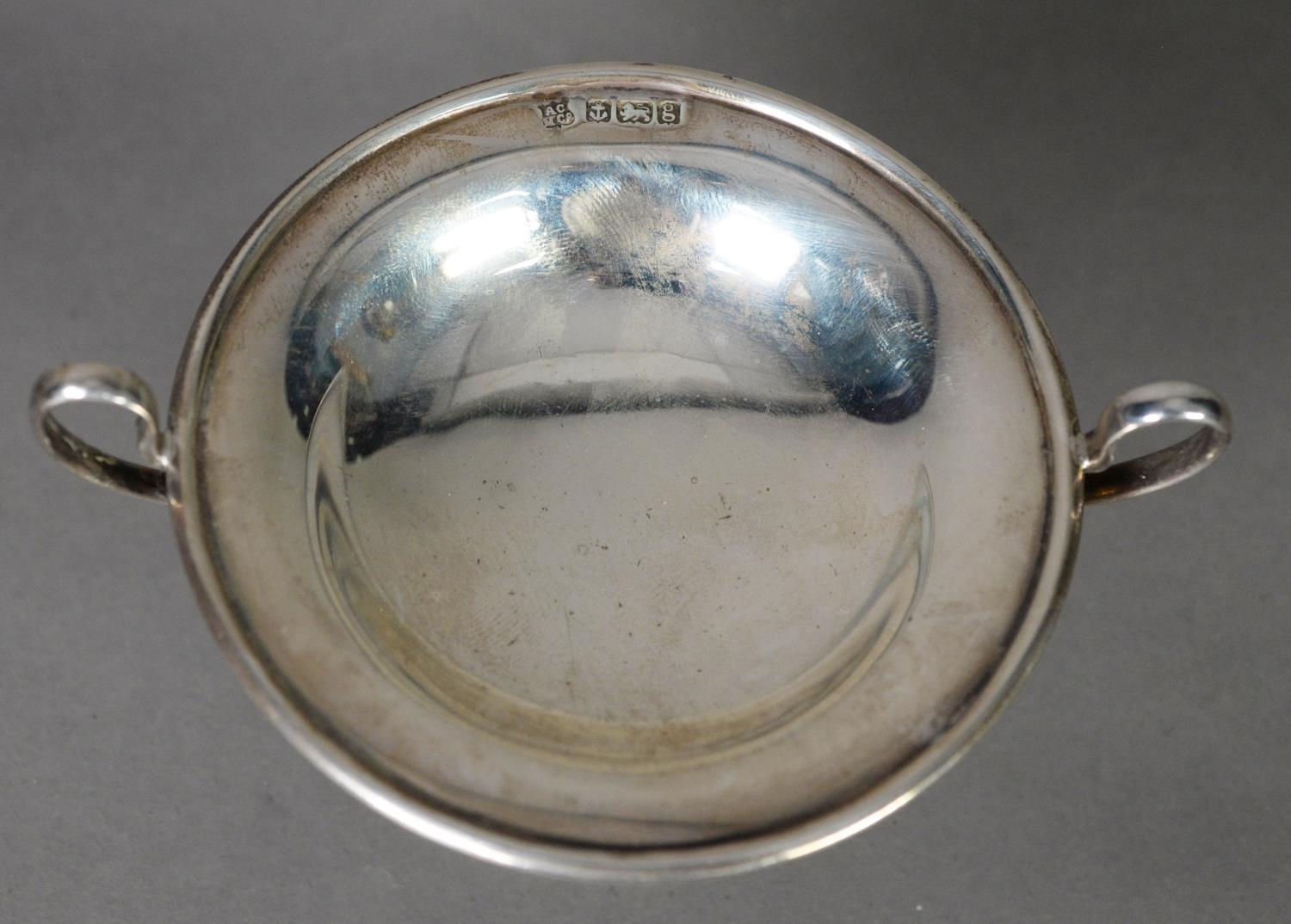 EDWARD VII SILVER TWO HANDLED PEDESTAL BON BON DISH, of shallow, lipped form with high scroll - Image 2 of 2