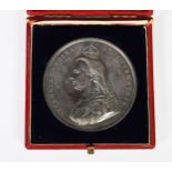 QUEEN VICTORIA LARGE SILVER MEDALLION commemorating 50 years reign, Jubilee Medal 1837 - 1887, in
