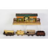 HORNBY 1920's PRINTED TINPLATE 'O' GAUGE RAILWAY STATION, 16 1/4" wide (42.5cm)   4 TINPLATE ROLLING