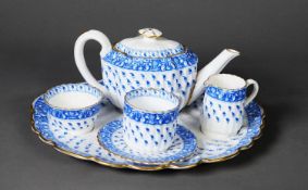 COPELAND ‘OLD CROW’ PATTERN BLUE AND WHITE CHINA TEA FOR ONE CABARET SET OF SIX PIECES,