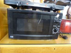 A SMALL MICROWAVE OVEN, A TABLE TOP TWIN HOB AND A TOASTER (3)