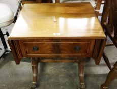 A SMALL MAHOGANY REPRODUCTION SOFA TABLE