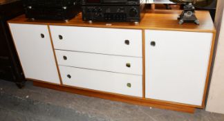 RETRO, STYLISH DRESSING CHEST/TABLE, HAVING TEAK TOP AND WHITE FRONT FINISH, THREE DRAWERS BETWEEN