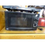 A SMALL MICROWAVE OVEN, A TABLE TOP TWIN HOB AND A TOASTER (3)