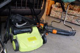 'WORKX' MAINS ELECTRIC LEAF BLOWER AND A GARDEN GEAR ELECTRIC RAKER (2)