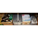 40 PIECE PLATINUM LINE DINNER SET (boxed); SWAN AUTOMATIC SLOW COOKER AND OTHER KITCHENALIA, VARIOUS