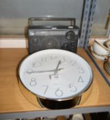 A LARGE, CIRCULAR KITCHEN WALL CLOCK WITH QUARTZ MOVEMENT AND A MORPHY RICHARDS PORTABLE RADIO