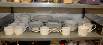 A ROYAL WORCESTER 'CLASSIC WHITE' DINNER AND TEA WARES TO INCLUDE; 8 x DINNER PLATES 8 x SIDE PLATES