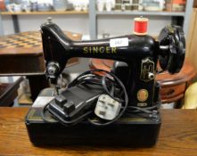 SINGLE SEWING MACHINE WITH FLEX AND COVER