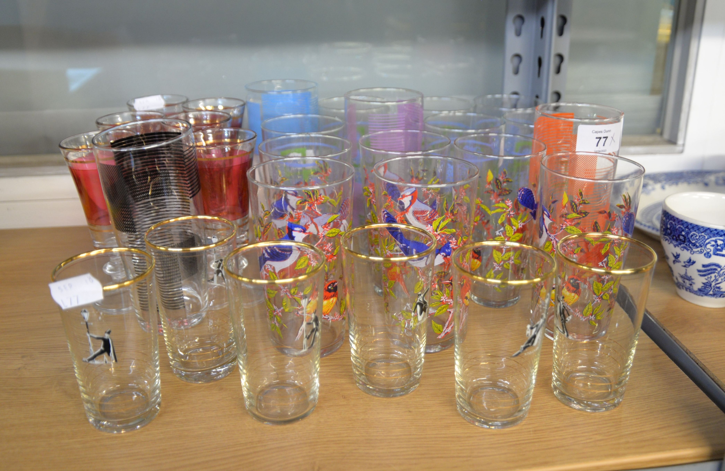 COLLECTION OF 1960S/70S COLOUR PRINTED GLASS TUMBLERS,  TOGETHER WITH 'REAL OLD WILLOW PATTERN' TO